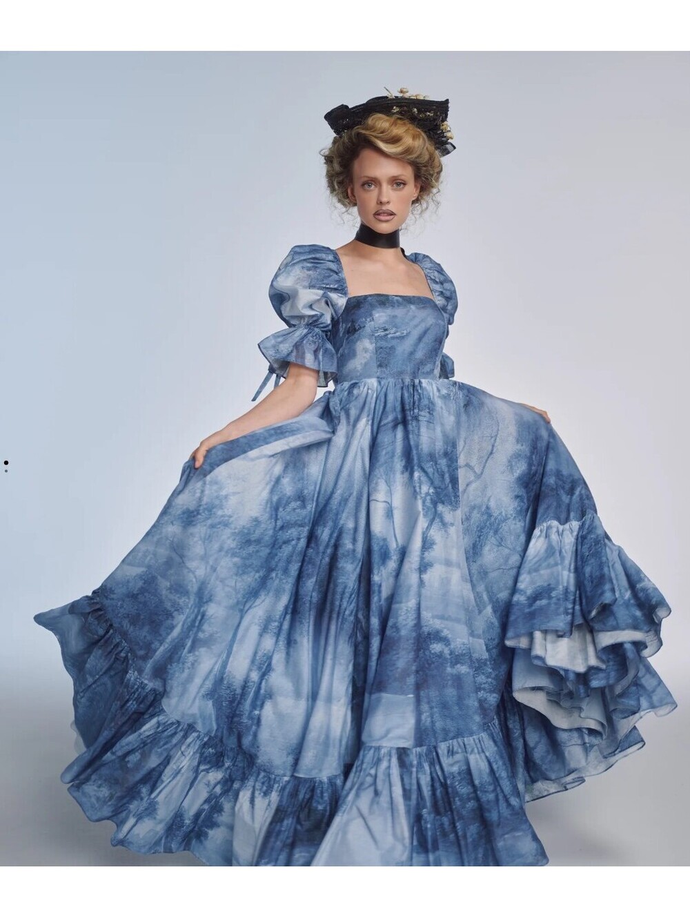 The British Toile Landscape Fanfiction Gown by Selkie - XXL - NWT